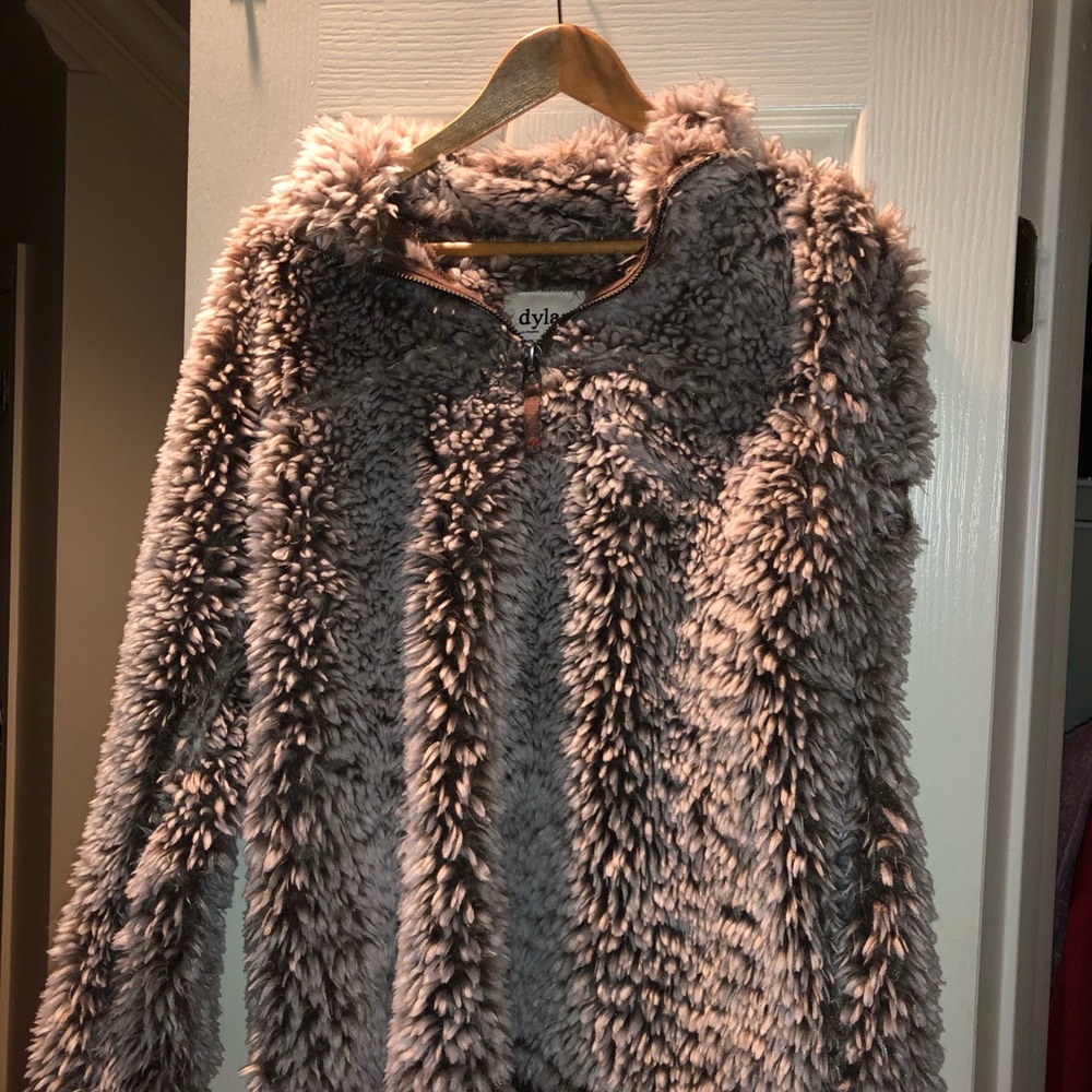 Dylan fur jacket